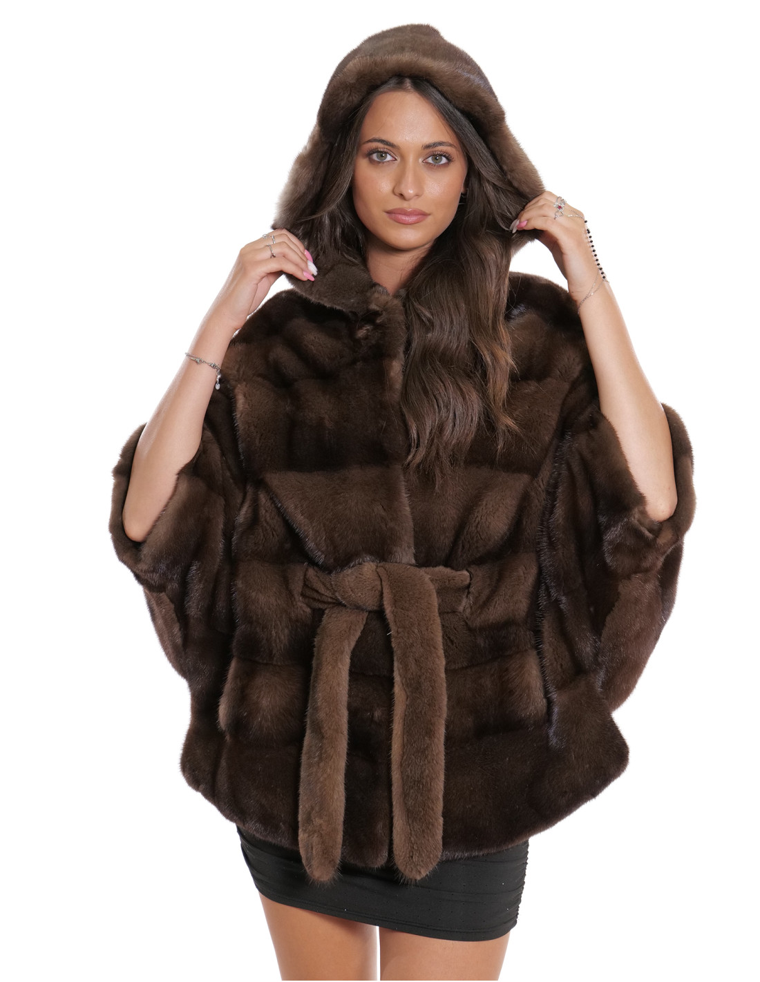 Demi buff mink cape 48/54 with horizontal full-leather knitting